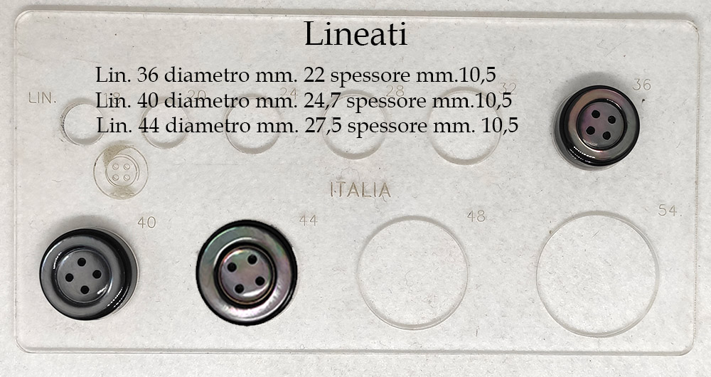 23/1966 Bottoni madreperla art. AUSTRALIA lin.32 - buttons mother of pearl  - Ditta Piero Zamboni fodere dal 1948